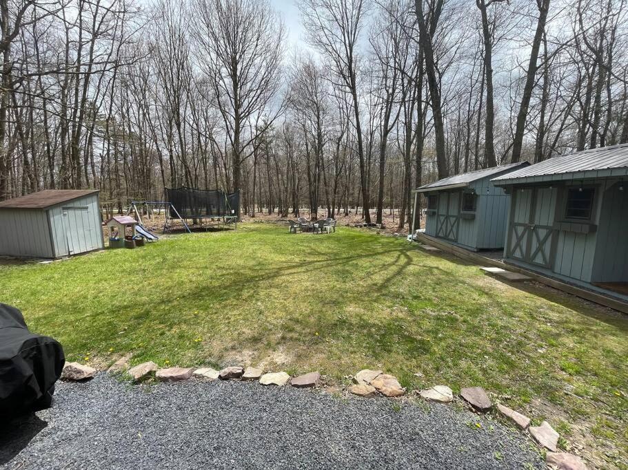 Modern Home Near Lake W Hottub, Game Room, Fireplace Albrightsville Bagian luar foto