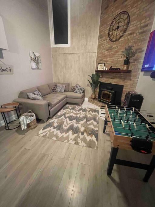 Modern Home Near Lake W Hottub, Game Room, Fireplace Albrightsville Bagian luar foto
